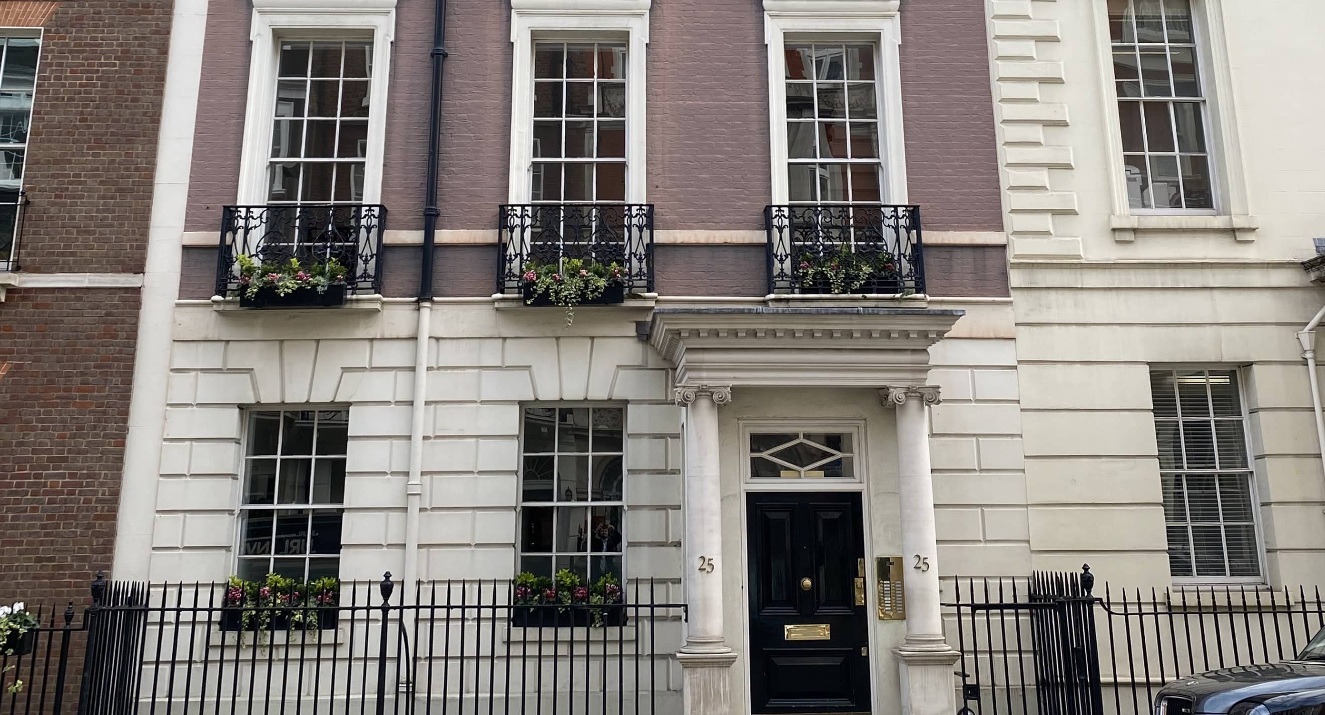 25 Hill Street offices in mayfair